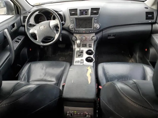 5TDZK3EH5BS026806 2011 2011 Toyota Highlander- Base 8