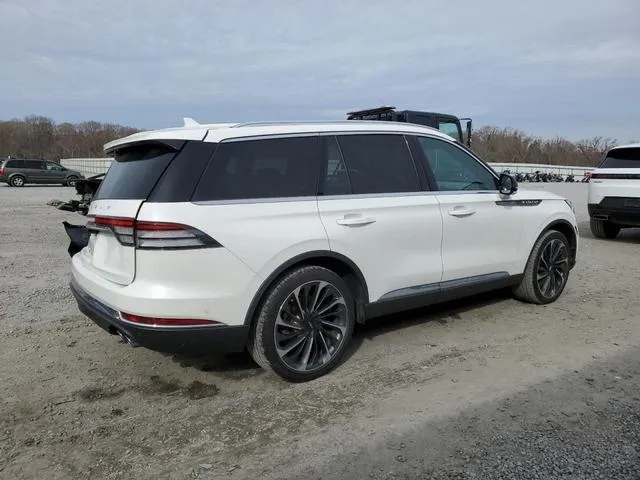 5LM5J7XC4LGL31969 2020 2020 Lincoln Aviator- Reserve 3