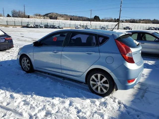 KMHCU5AE8CU038562 2012 2012 Hyundai Accent- Gls 2