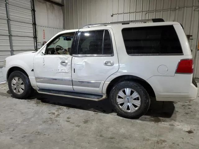 5LMFU28598LJ10963 2008 2008 Lincoln Navigator 2