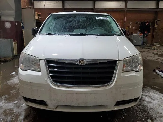 2A8HR44H18R623704 2008 2008 Chrysler Town and Country- LX 5