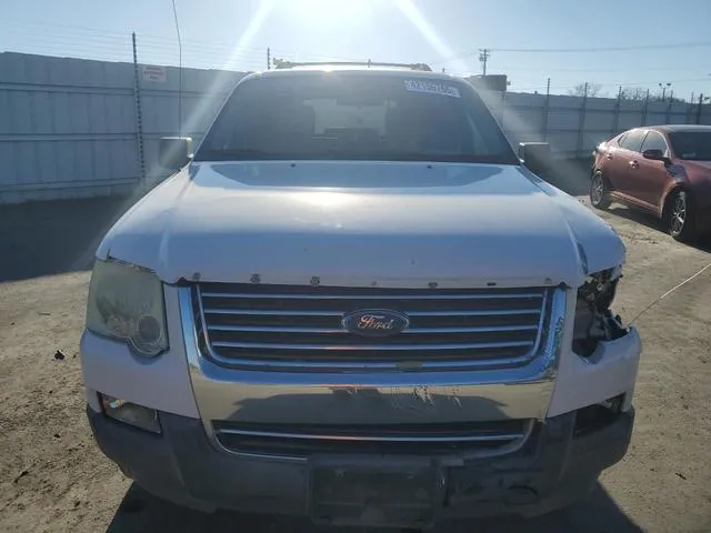 1FMEU63E47UA41119 2007 2007 Ford Explorer- Xlt 5