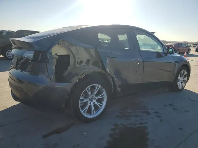 7SAYGDEE8NF364110 2022 2022 Tesla MODEL Y 3