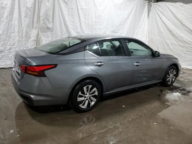 1N4BL4BV4PN359581 2023 2023 Nissan Altima- S 3