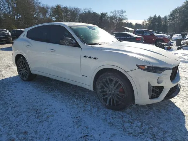 ZN661XUS4MX379740 2021 2021 Maserati Levante- Sport 4