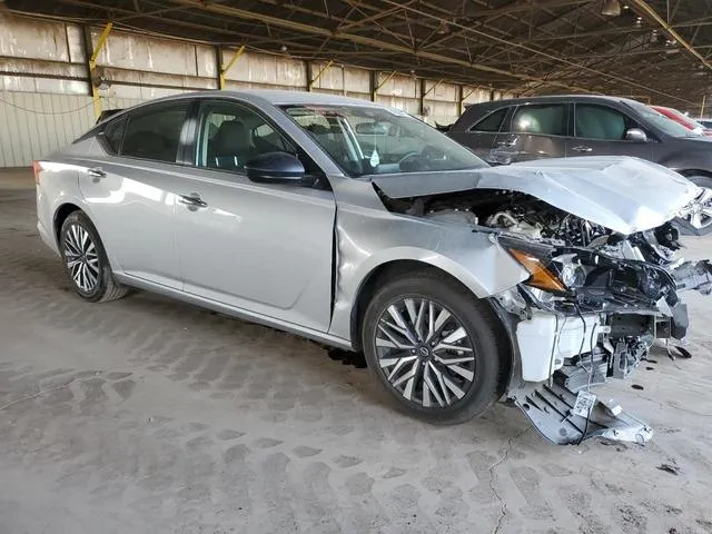 1N4BL4DV6RN326520 2024 2024 Nissan Altima- SV 4