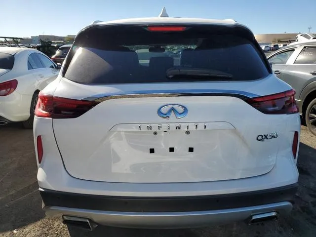 3PCAJ5M30KF107086 2019 2019 Infiniti QX50- Essential 6