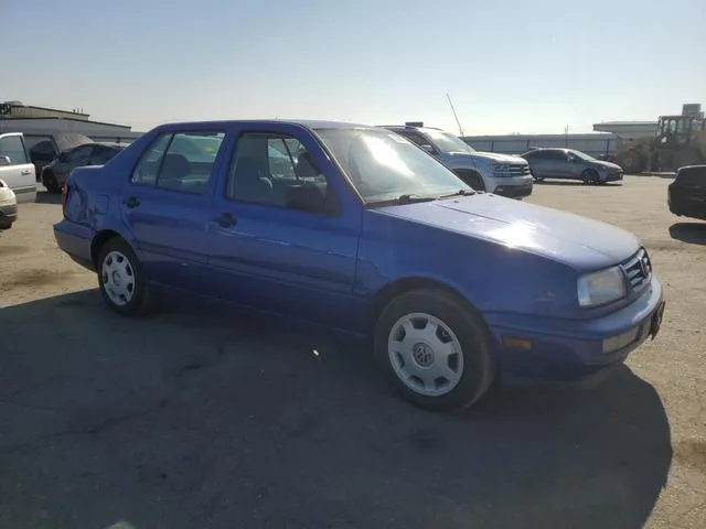 3VWRB81H3WM156525 1998 1998 Volkswagen Jetta- GL 4