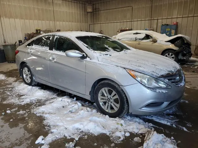 5NPEB4AC8CH495927 2012 2012 Hyundai Sonata- Gls 4