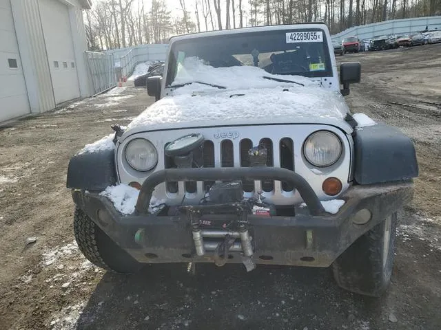 1J4FA24159L707865 2009 2009 Jeep Wrangler- X 5