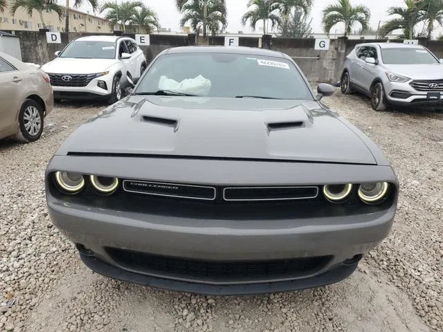 2C3CDZAG0JH256500 2018 2018 Dodge Challenger- Sxt 5