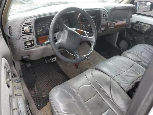 2GDEC19R3W1562357 1998 1998 GMC Sierra- C1500 8