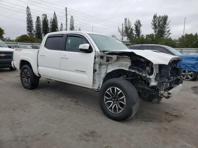 5TFCZ5AN4LX216164 2020 2020 Toyota Tacoma- Double Cab 4