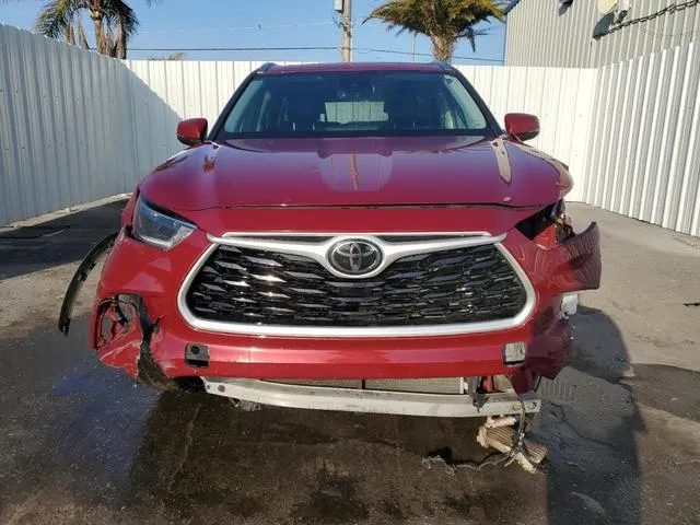 5TDGZRAH5MS534272 2021 2021 Toyota Highlander- Xle 5