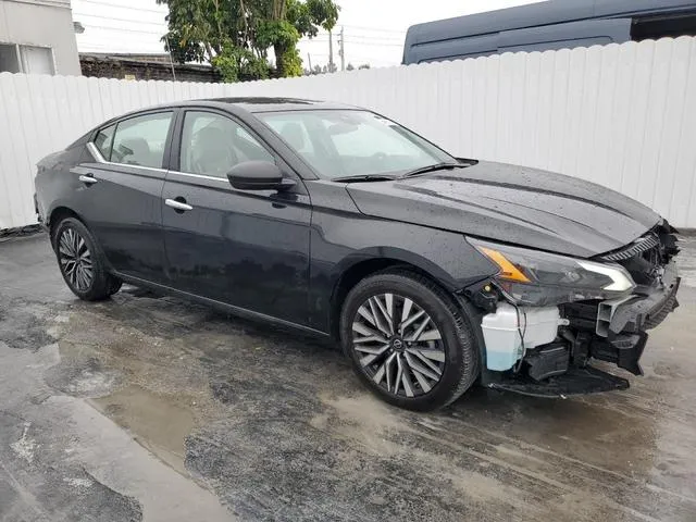 1N4BL4DV3SN300737 2025 2025 Nissan Altima- SV 4