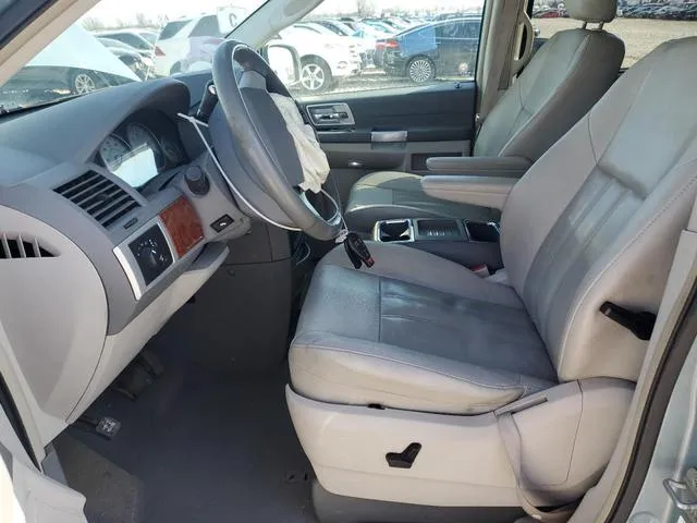 2A8HR54P48R673154 2008 2008 Chrysler Town and Country- Touring 7