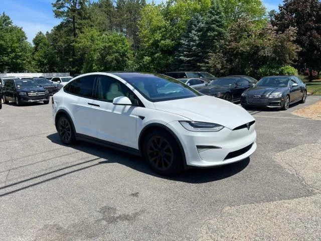 7SAXCBE6XNF331503 2022 2022 Tesla MODEL X 2