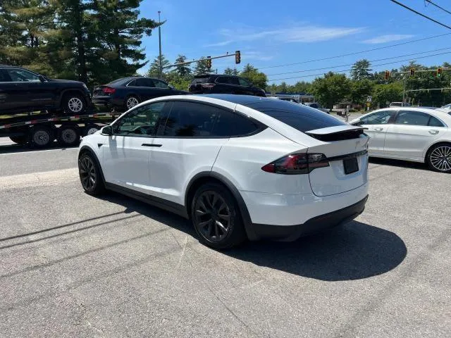 7SAXCBE6XNF331503 2022 2022 Tesla MODEL X 3