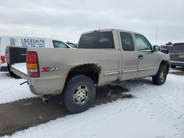 2GCEK19T421243305 2002 2002 Chevrolet Silverado- K1500 3