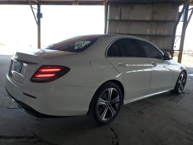 WDDZF4JB3KA565651 2019 2019 Mercedes-Benz E-Class- 300 3