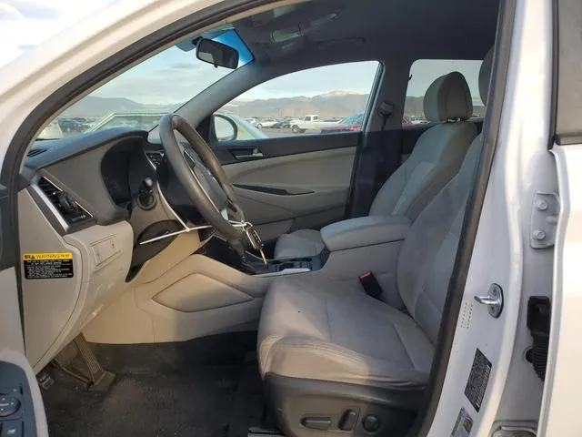 KM8J3CA41JU767134 2018 2018 Hyundai Tucson- Sel 7