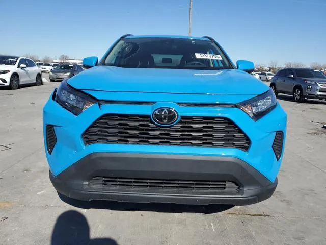 2T3G1RFV0KW025580 2019 2019 Toyota RAV4- LE 5