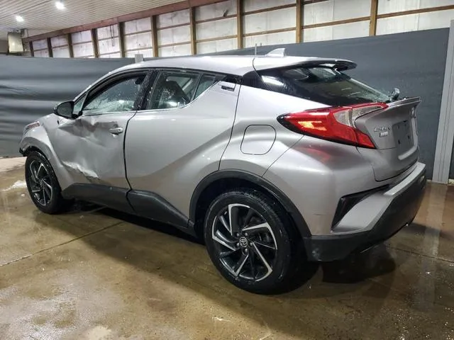 NMTKHMBX1LR102040 2020 2020 Toyota C-HR- Xle 2