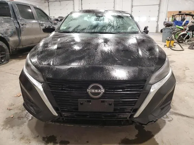 1N4BL4DVXRN349041 2024 2024 Nissan Altima- SV 5