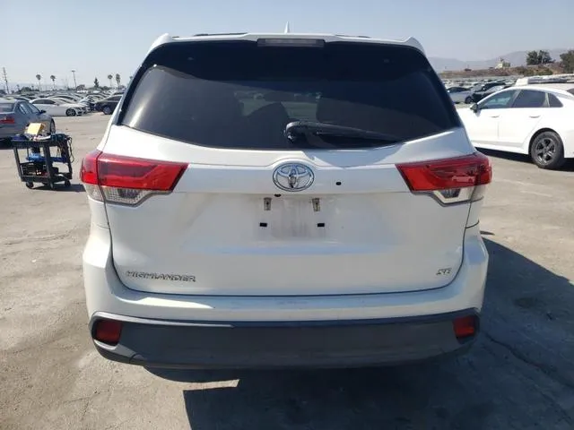 5TDKZRFH2JS527374 2018 2018 Toyota Highlander- SE 6