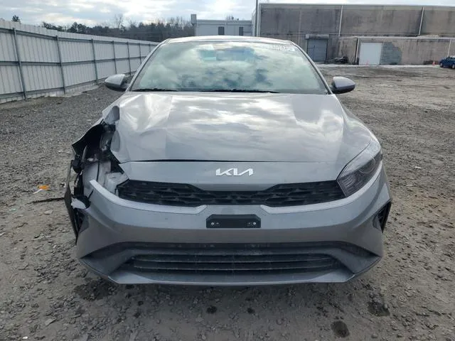 3KPF24AD7RE779057 2024 2024 KIA Forte- LX 5