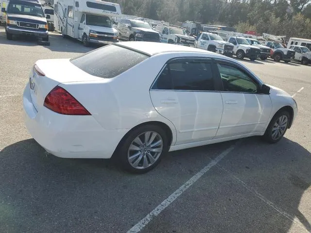 1HGCM56347A176751 2007 2007 Honda Accord- SE 3