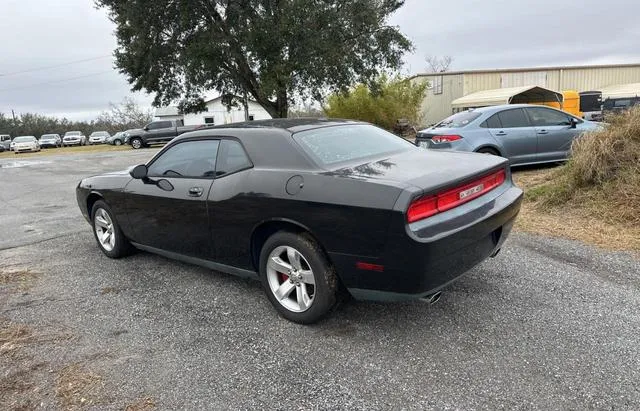 2B3LJ44V89H577103 2009 2009 Dodge Challenger- SE 3