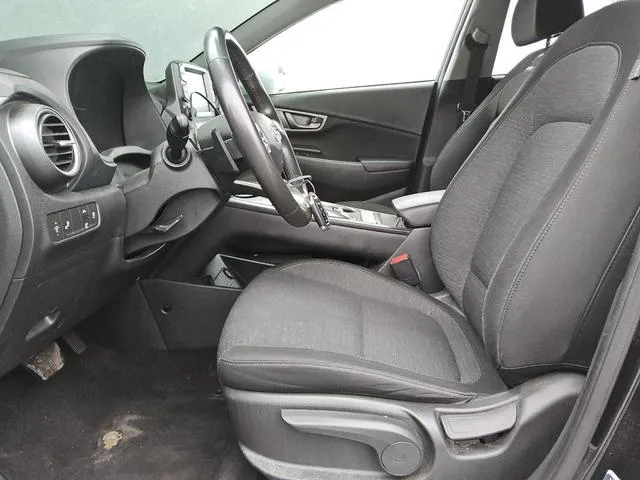 KM8K23AG0MU132959 2021 2021 Hyundai Kona- Sel 7