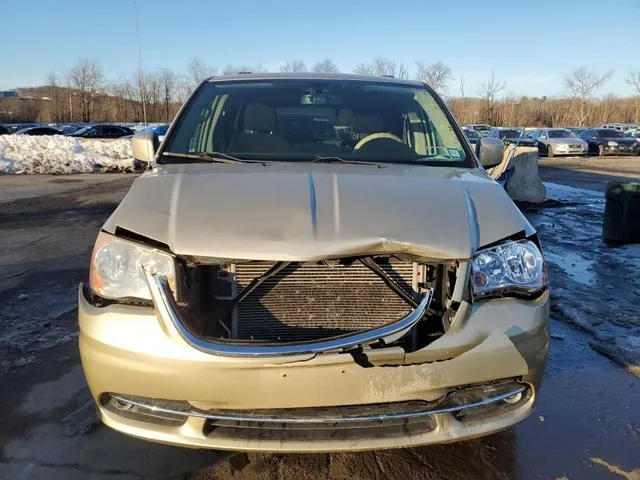 2A4RR5DG7BR760317 2011 2011 Chrysler Town and Country- Touring 5