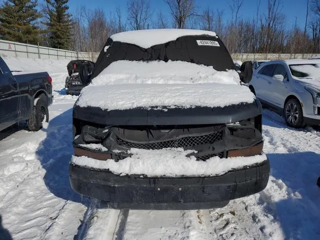 1GAWGPFA8B1154735 2011 2011 Chevrolet Express- LS 5