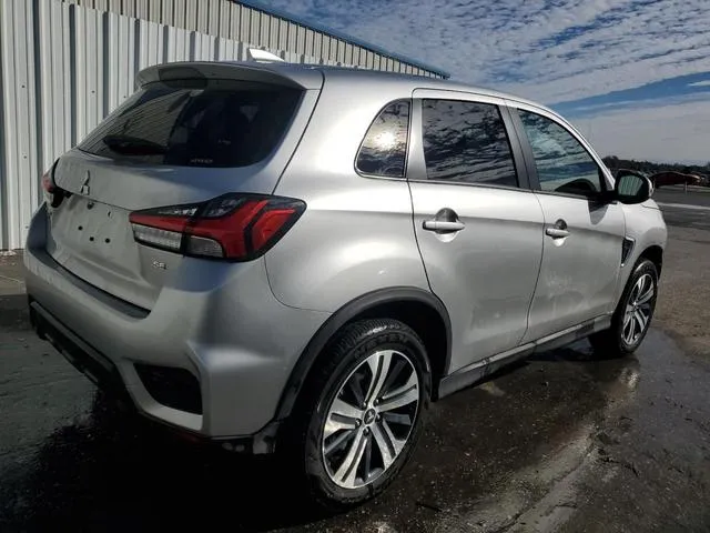 JA4ARUAU8RU018586 2024 2024 Mitsubishi Outlander- S/Se 3