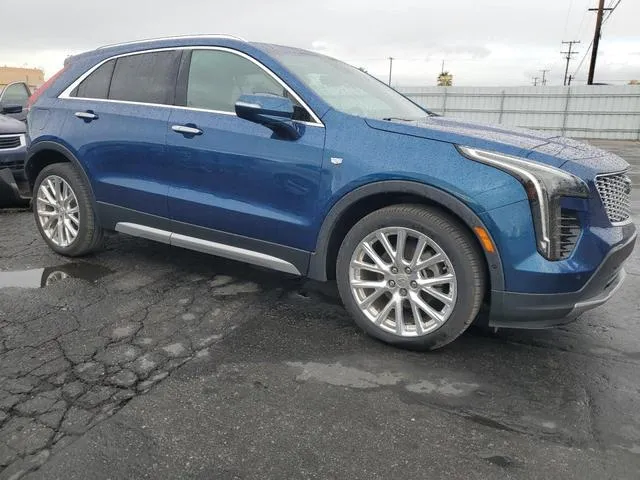 1GYFZCR4XKF172523 2019 2019 Cadillac XT4- Premium Luxury 4