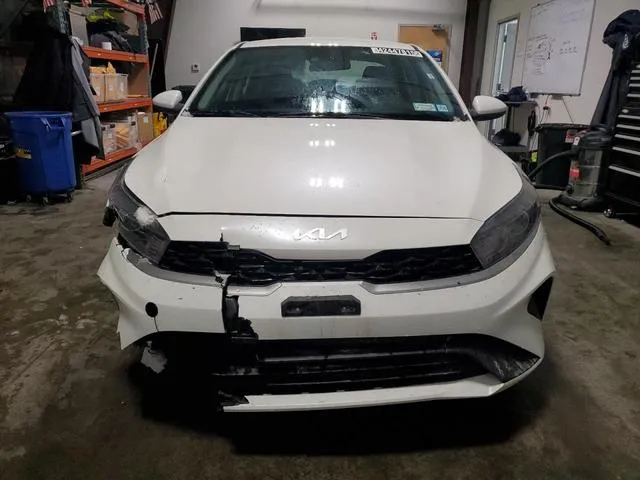 3KPF24AD7PE562640 2023 2023 KIA Forte- LX 5