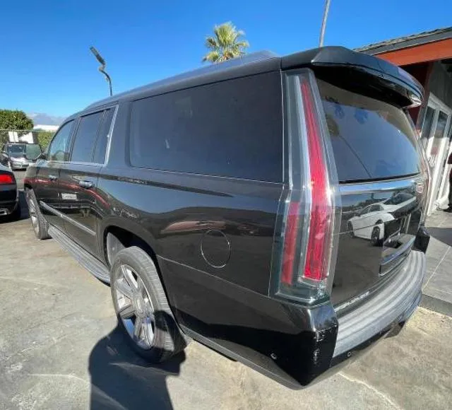 1GYS4JKJ7HR219208 2017 2017 Cadillac Escalade- Esv Premium 3