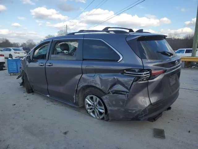 5TDJRKECXNS090870 2022 2022 Toyota Sienna- Xle 2