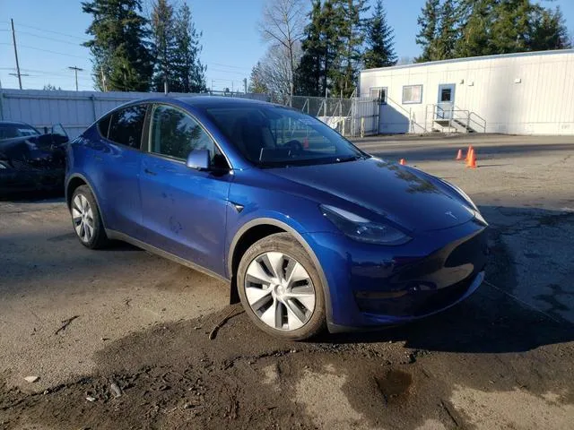 7SAYGDED4RF056638 2024 2024 Tesla MODEL Y 4