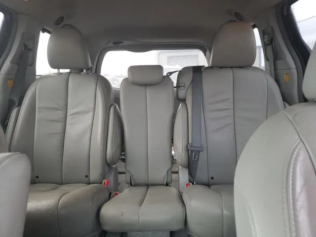 5TDYK3DC8CS191395 2012 2012 Toyota Sienna- Xle 10