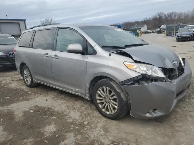 5TDYK3DC8CS191395 2012 2012 Toyota Sienna- Xle 4