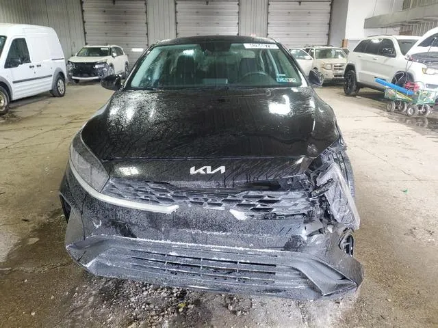 3KPF24AD1RE739413 2024 2024 KIA Forte- LX 5