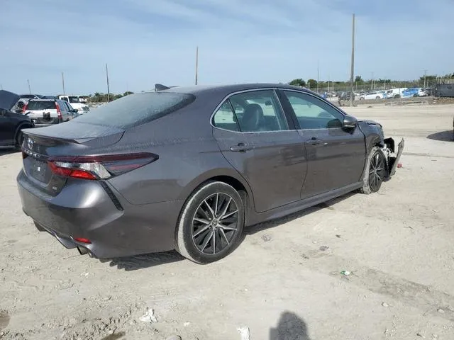 4T1G11AK0NU656910 2022 2022 Toyota Camry- SE 3