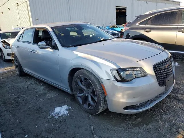 2C3CCABG9NH242121 2022 2022 Chrysler 300- S 4