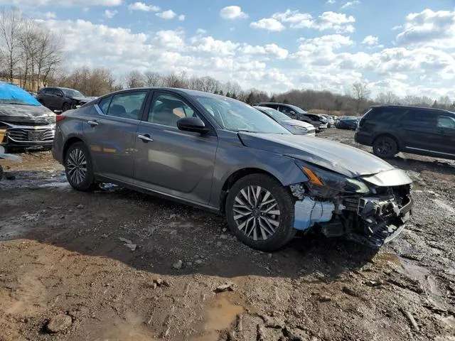 1N4BL4DV9RN369037 2024 2024 Nissan Altima- SV 4