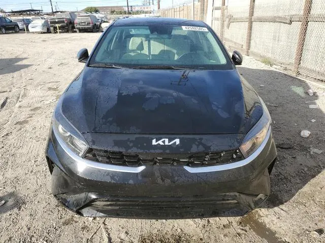 3KPF24AD2PE676156 2023 2023 KIA Forte- LX 5