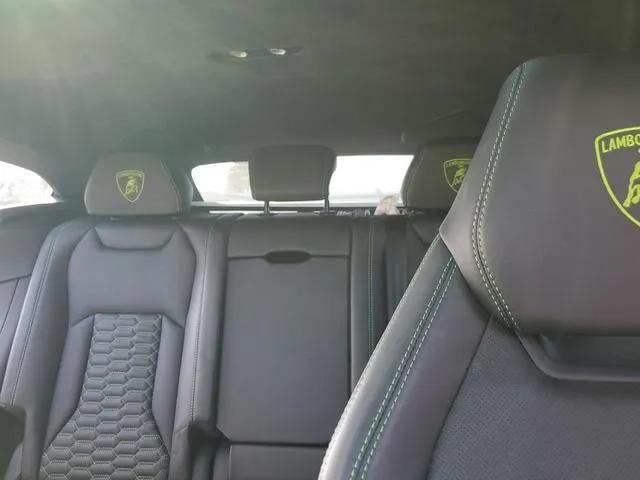 ZPBUA1ZL9NLA16309 2022 2022 Lamborghini Urus 10