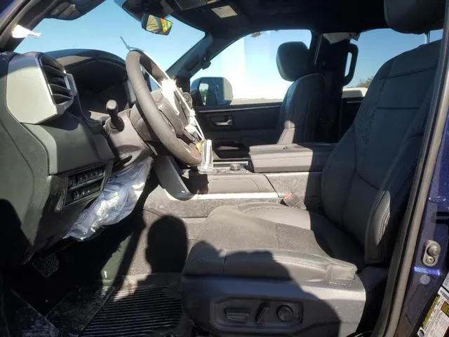 7SVAAABA9SX055317 2025 2025 Toyota Sequoia- SR5 7